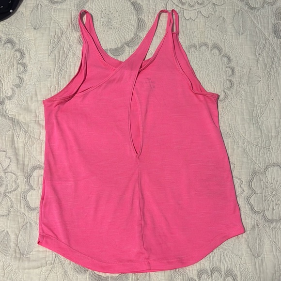 Neon pink Nike workout tank - Picture 4 of 5